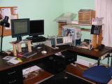 old-desk.jpg